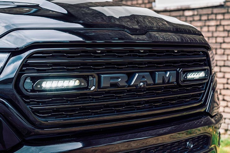 Lazer grillkit RAM 1500 (2019+) (for 2 x Linear 6)