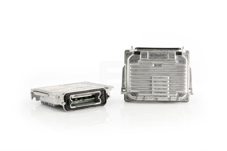 Lumen xenonballast som Valeo