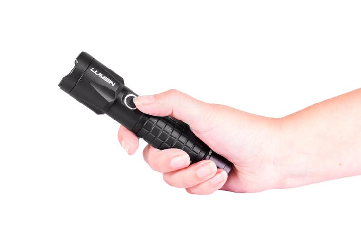 Lumen Discovery L100 allsidig LED lommelykt