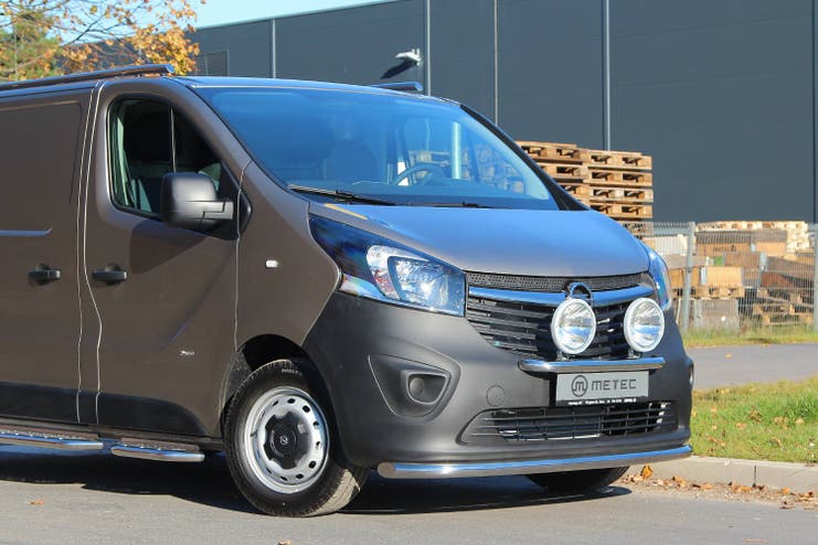 Metec Nissan Nv300 15 kufanger krom v2