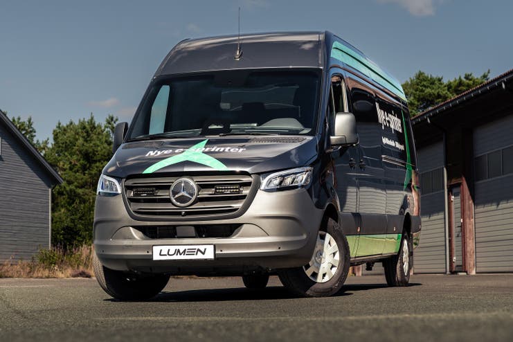 Lumen grillkit Mercedes E-Sprinter 2022+