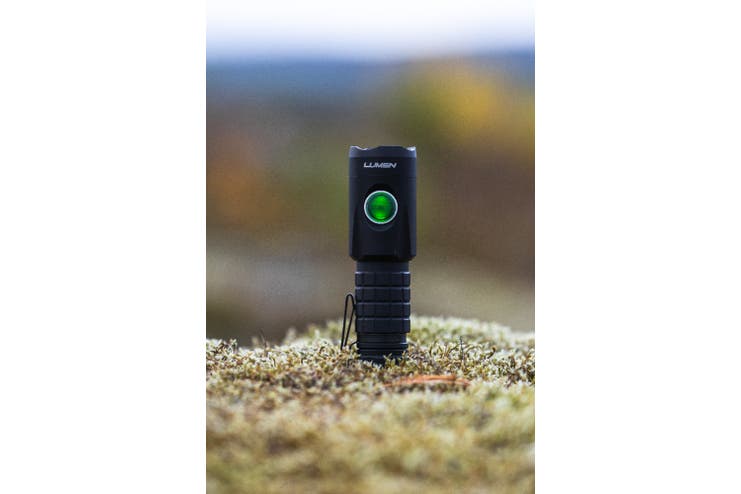 Lumen Discovery L90 LED Lommelykt