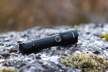 Lumen Discovery L100 allsidig LED lommelykt