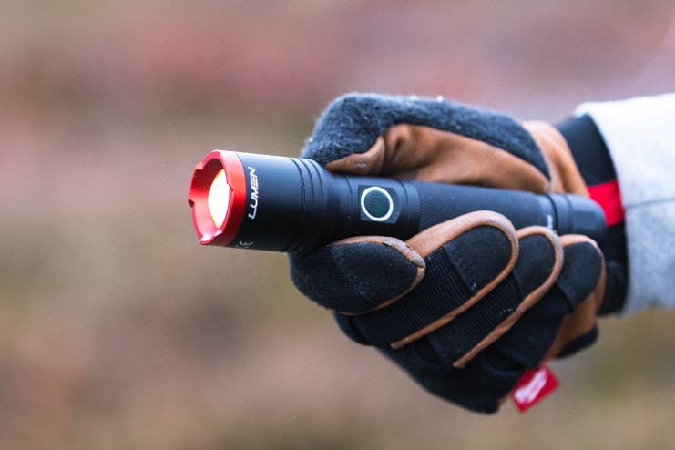 Lumen Discovery L10 LED lommelykt