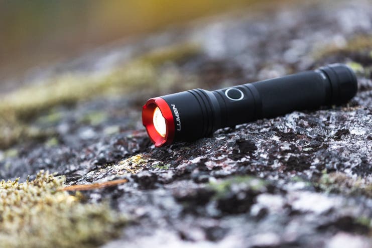 Lumen Discovery L10 LED lommelykt