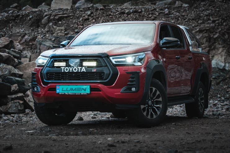 Lumen grillkit Toyota Hilux GR 2023+ 