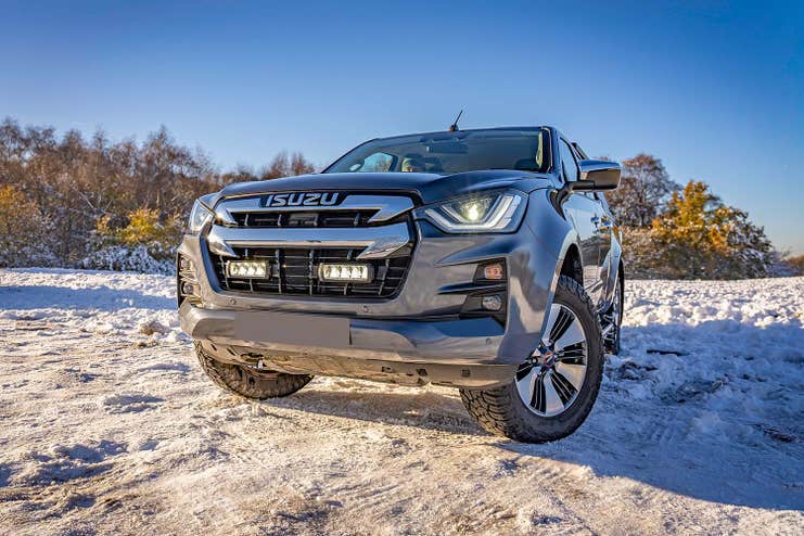 Lazer grillbrakett ISUZU D-MAX (2021+) (Triple-R 750)