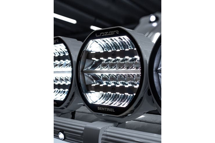 Lazer Sentinel 9" Highline Hvit