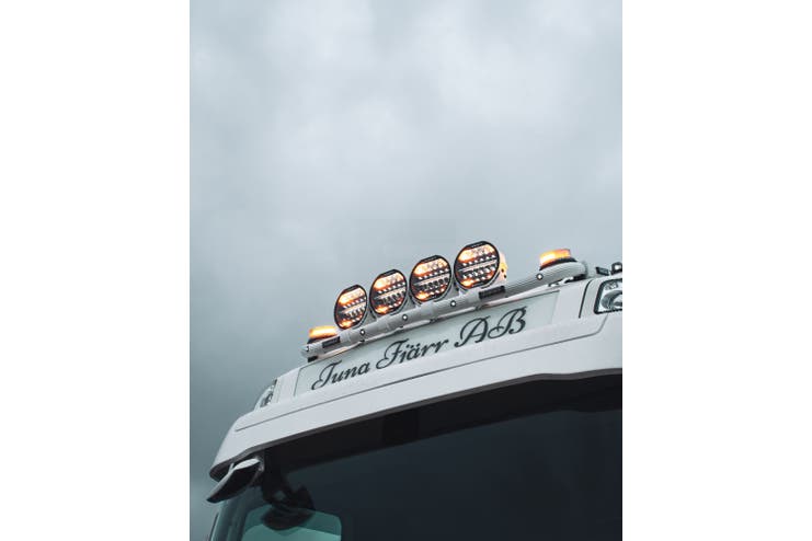 Lazer Sentinel 9" Highline med varsellys