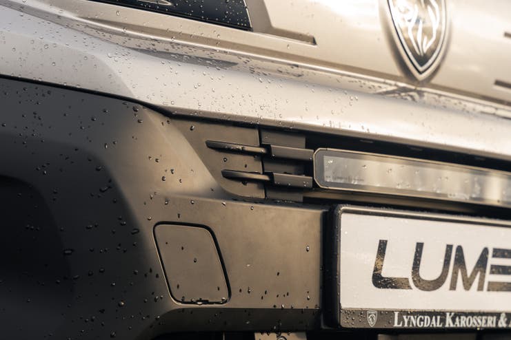 Lumen grillkit Peugeot Partner 2024+