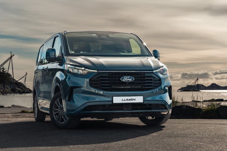 Lumen grillkit Ford Transit Custom Trend/Limited 2024+ 