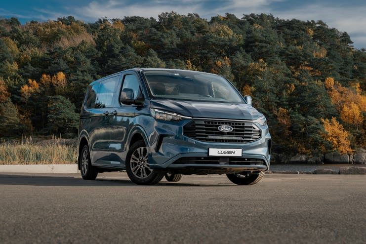 Lumen grillkit Ford Transit Custom Trend/Limited 2024+ 