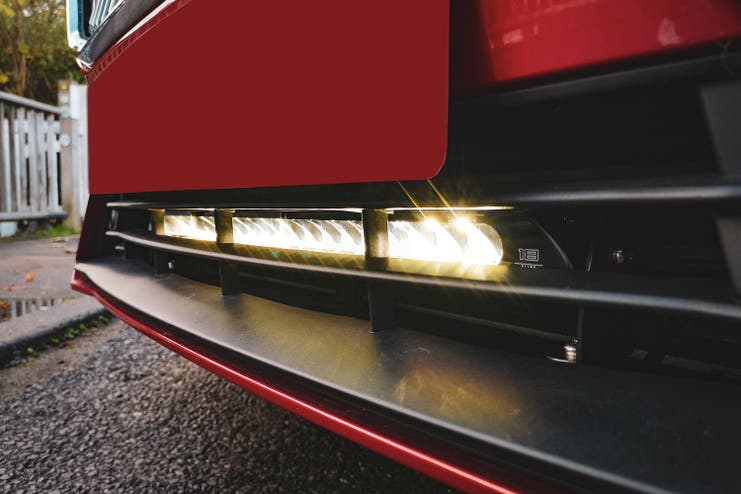 Lazer grillbrakett Volvo V60/S60 2018+ 